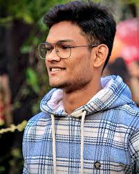 Ashwani Gupta's Instagram, Twitter & Facebook