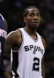 Kawhi leonard's hands are estimated to be 9.75 in length. Kawhi Leonard Height Weight Age Girlfriend Family Facts Biography