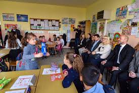 These display as a single emoji on supported platforms. Make Donia On Twitter They Have Typed Our Name Macedonia To Get To The Emoji Flag Strange They Are So Stubborn And Blatantly Provoking Us Macedonians Https T Co 6m1hrcmvv4