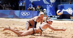 Alix belongs to the jewish religion and is one of the middle children in her family. Ccp0gp5ugp2akm