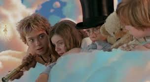 Pin By Ely Pava On Sparkle In 2020 Peter Pan Movie Peter Pan 2003 Jeremy Sumpter Peter Pan