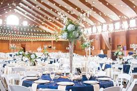 A Guide To Columbus Ohio Barn Wedding Venues Irongate Equestrian Center In Croton O Barn Wedding Venue Columbus Wedding Venues Ohio Wedding Venues Outdoor