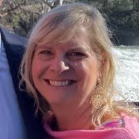 400+ "Streamer" profiles