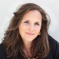 Jennifer Bielecki's Instagram, Twitter & Facebook