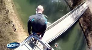 Stonebanks seinerseits hat es sich zur aufgabe gemacht, die. Galileo Video Extrem Jason Statham Mythen Prosieben