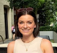 Rhea Torres's Instagram, Twitter & Facebook