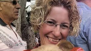 Tobillo', símbolo contra el maltrato animal