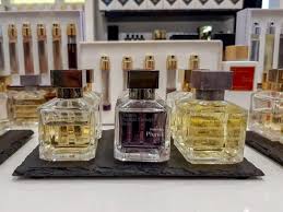 Jasmine, amberwood, ambergris, saffron, cedar. 12 Best Maison Francis Kurkdjian Fragrances For Men Fragrance Today