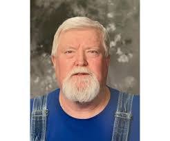 Sandy Parris's Instagram, Twitter & Facebook