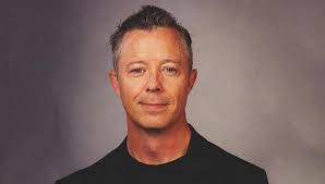 Deep Management Behind The Adjustment: Nike Crisis From The Clean Door