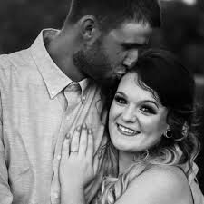 Lindsey Dodge and Timothy Lewis' Wedding Website