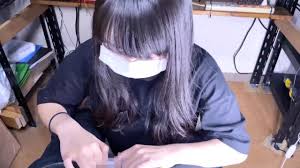 このスイッチを押すとのあがフェラチオをしてくれます。19歳のテコキフェラでドロドロ精液口内発射