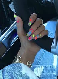 Pinterest Claudiagabg In 2020 Kylie Nails Star Nail Art Kylie Jenner Nails Queen of extra nail designs, kylie jenner, is out here rocking instagram's favorite 2020 nail trend: