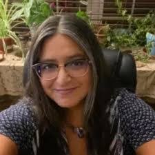 Diana Santillan's Instagram, Twitter & Facebook