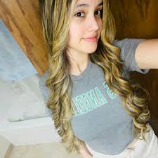 Ustedes tendrían un novio controlador? 😱 #ComoDiceElDicho ☕