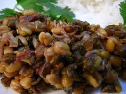 Curry De Haricots Mungo Germes Moong Usal Recette Ptitchef Recette Haricot Mungo Haricot Mungo Recette Haricot