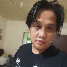 Eric Banaag's Instagram, Twitter & Facebook