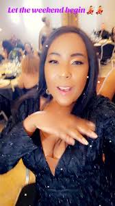 Weekend ino inoda une mafriends asingatyi kudya mari yeRent😜! #hozafriday  🔥🔥🔥, #QUEENOFHAPPY💜