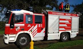 ¡comprar camión unimog carro bomba electromóviles de niño en estación central chile — de comercial kaufmann, s.a. Nuevo Carro Bomba Entrara En Operaciones En Isla Teja Diario De Valdivia