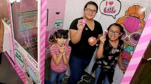 Todos los juegos para niñas y chicas de vestir y cuidar. L O L Surprise Que Hay Detras Del Exito De Estas Munecas Bbc News Mundo