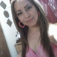 Claudia Gandarilla's Instagram, Twitter & Facebook