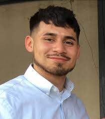 Daniel Landaverde's Instagram, Twitter & Facebook