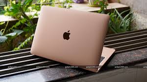 Apple macbook air users won't be disappointed that this update is thinner and lighter than ever before. Macbook Air 2020 Review Ndtv Gadgets 360