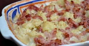 Recette De Gratin De Chou Fleur Aux Lardons Moutarde A L Ancienne Et Parmesan Recette Recette Gratin Recette Gratin Chou Fleur Gratin De Choux
