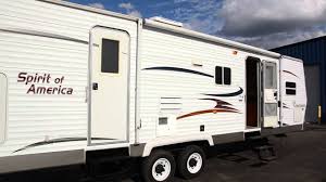 Originally constructing travel trailers and truck campers for the vacationing customer, coachmen would soon add motorhomes to their product array. 2007 Coachmen Rv 31dsb Spirit Of America At Holmanrv Com Youtube