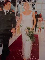 Chasing Rainbows Kissing Frogs Sarah O Hare Lachlan Murdoch Famous Couples Sarah Murdoch Wedding