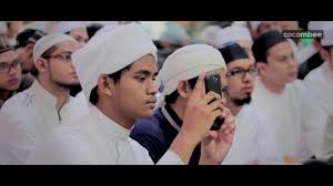 Beliau dijuluki dengan julukan abal hasan atau abal husain. Download Debat Menang Atau Kalah Habib Ali Zaenal Abidin Al Hamid Daily Movies Hub
