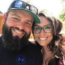 Amanda Mccarson's Instagram, Twitter & Facebook