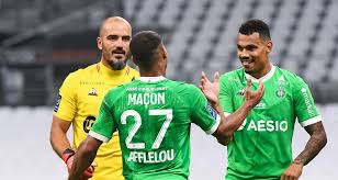 Ruffier, trauco, perrin, moukoudi, debuchy, palencia, m'vila, aholou, beric, hamouma, khazri. Om Asse Les Images Des Joueurs Celebres A Leur Arrivee