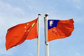 Lexas länderservice > flaggen der welt > asien > taiwan. Festland China Und Taiwan Flagge Winken Uber Blauen Himmel Lizenzfreie Fotos Bilder Und Stock Fotografie Image 76241312