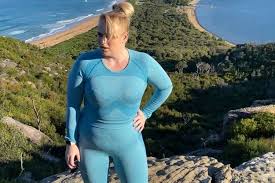 Публикация от rebel wilson (@rebelwilson) 5 сен 2020 в 7:21 pdt. Rebel Wilson Goes On A Grueling Hike As Part Of Her Weight Loss Journey People Com