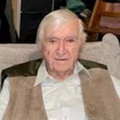 Charles Mackrell's Instagram, Twitter & Facebook