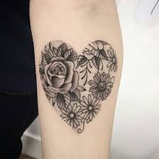 Maybe you would like to learn more about one of these? Pin By Chelsea Davis On Tatoo Rabiscos Heart Tattoo Tattoos Body Art Tattoos