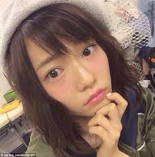 The Latest Beauty Trend In Japan Is Hangover Make Up Under Eye Makeup Japanese Eyes Beauty