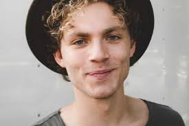 ian-dooley-d1UPkiFd04A-unsplash