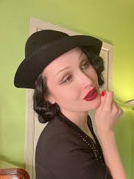 Vintage 1930s martha