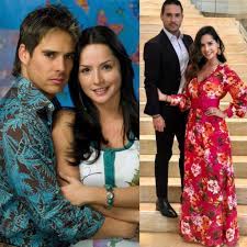 Carmen villalobos alcanzó fama y reconocimiento en toda latinoamérica al protagonizar la telenovela sin senos no hay paraíso en 2008, cuando tenía 25 años. Carmen Villalobos Su Novio Sebastian La Familia Cubana Facebook