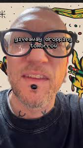 Making schnitzel is easier than I thought. Have a happy and safe new year!  Get a tattoo from me right away! 🕺