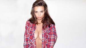 22 hottest Emily Ratajkowski Instaposts | GQ India | GQ India