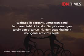 Percayalah kawan, punya pacar itu hanya bikin sengsara. 10 Kata Kata Ucapan Selamat Tahun Baru Untuk Pacar So Sweet