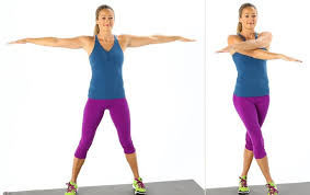 Latihan mengecilkan lengan dengan menggunakan dumbbell. 7 Tips Sehat Untuk Mengecilkan Lengan Bergelambir Tanpa Olahraga Berat