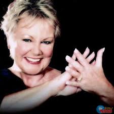 Wow!NEWS新聞網- 爵士天后Carol Kidd來台開唱為樂迷獻上「雨夜花」