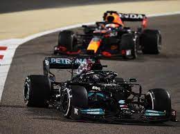 Made in italy grand prix live stream online on a dedicated f1 streams website. Hamilton Segura Verstappen E Abre Temporada Da F 1 Com Vitoria No Bahrein 28 03 2021 Uol Esporte