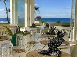 See 268 unbiased reviews of tamanu on the beach, rated 4.5 of 5 on tripadvisor and ranked #4 of 90 restaurants in port vila. Bring Your Friends Picture Of Tamanu On The Beach Port Vila Tripadvisor