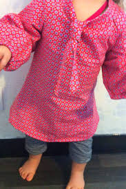 Une Tunique Avec Le Tissu Petit Pan Mikko Rouge Lefouillisdesophie Overblog Com Kids Couture Couture Fashion