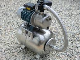 Die pumpe sollte in der mitte liegen und ohne elektrischen strom funktionieren also eine handpumpe oder so was in der art. Wasserpumpen Wasser Pumpe Von Pumpenagent